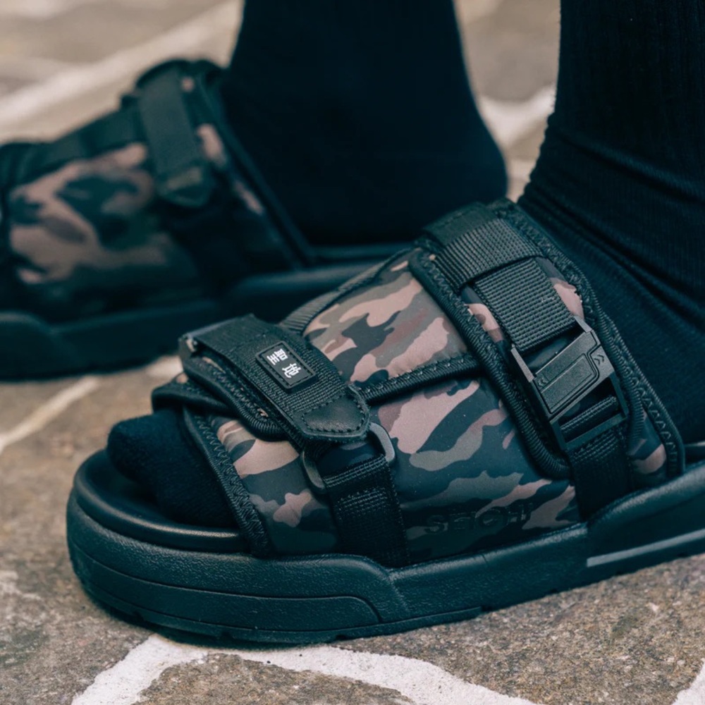 SEICHI YOROI Size-13 Slides (Buy a Size Up)
